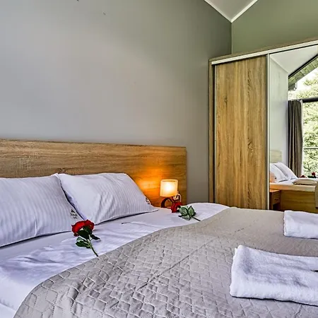 Gorna By Royal Aparts *