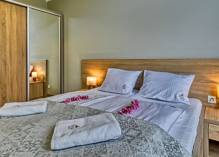 Apartment Gorna By Royal Aparts *