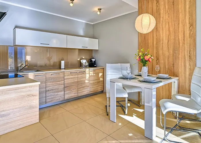 Gorna By Royal Aparts *